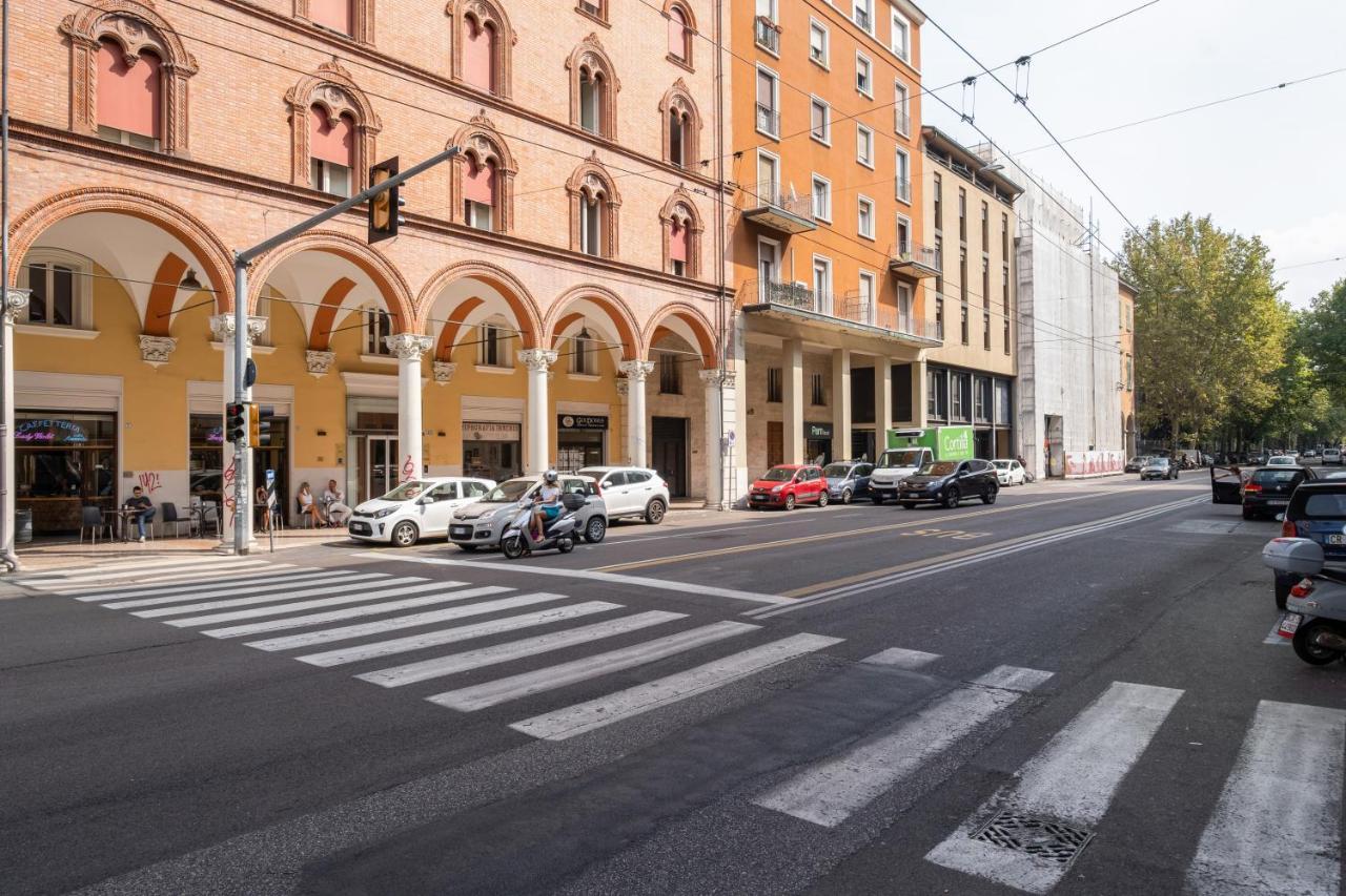 A Due Passi Dalla Pinacoteca Apartment Bolonia Exterior foto